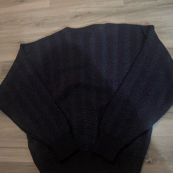 Vintage sweater size medium blues and gray - Picture 4 of 4